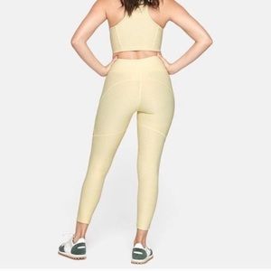 7/8 Outdoor Voices Leggings